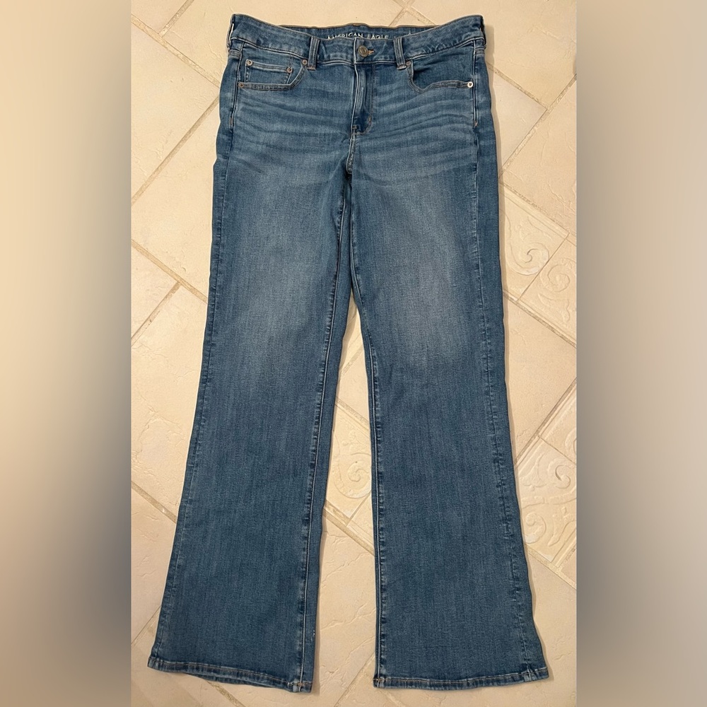 14L AE jeans